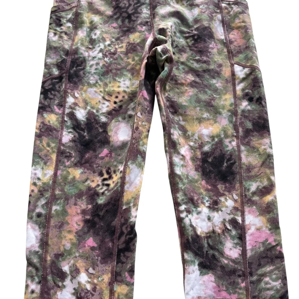 Calvin Klein Performance Wick Women’s S Jungle Trek Print High Rise Crop Legging
